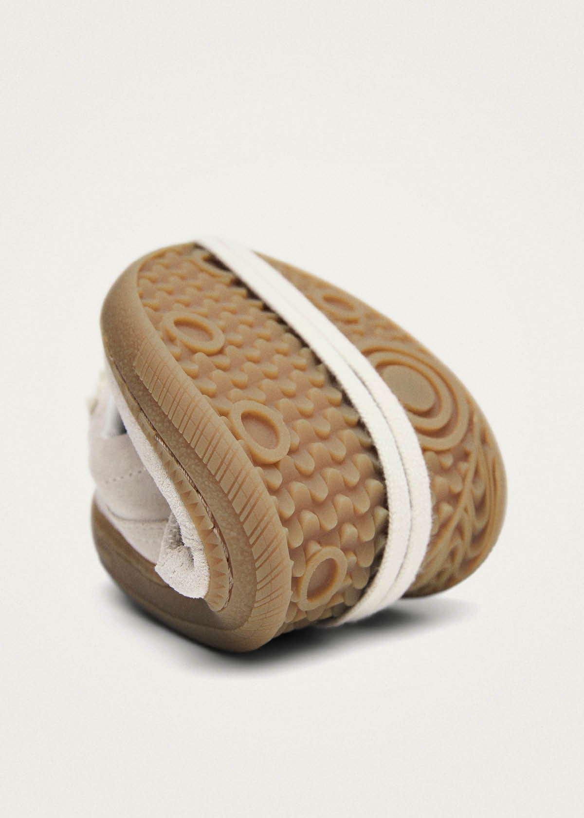 Tb 00 Barefoot Crochet Cream ALOHAS tb-00-barefoot-crochet-cream-alohas