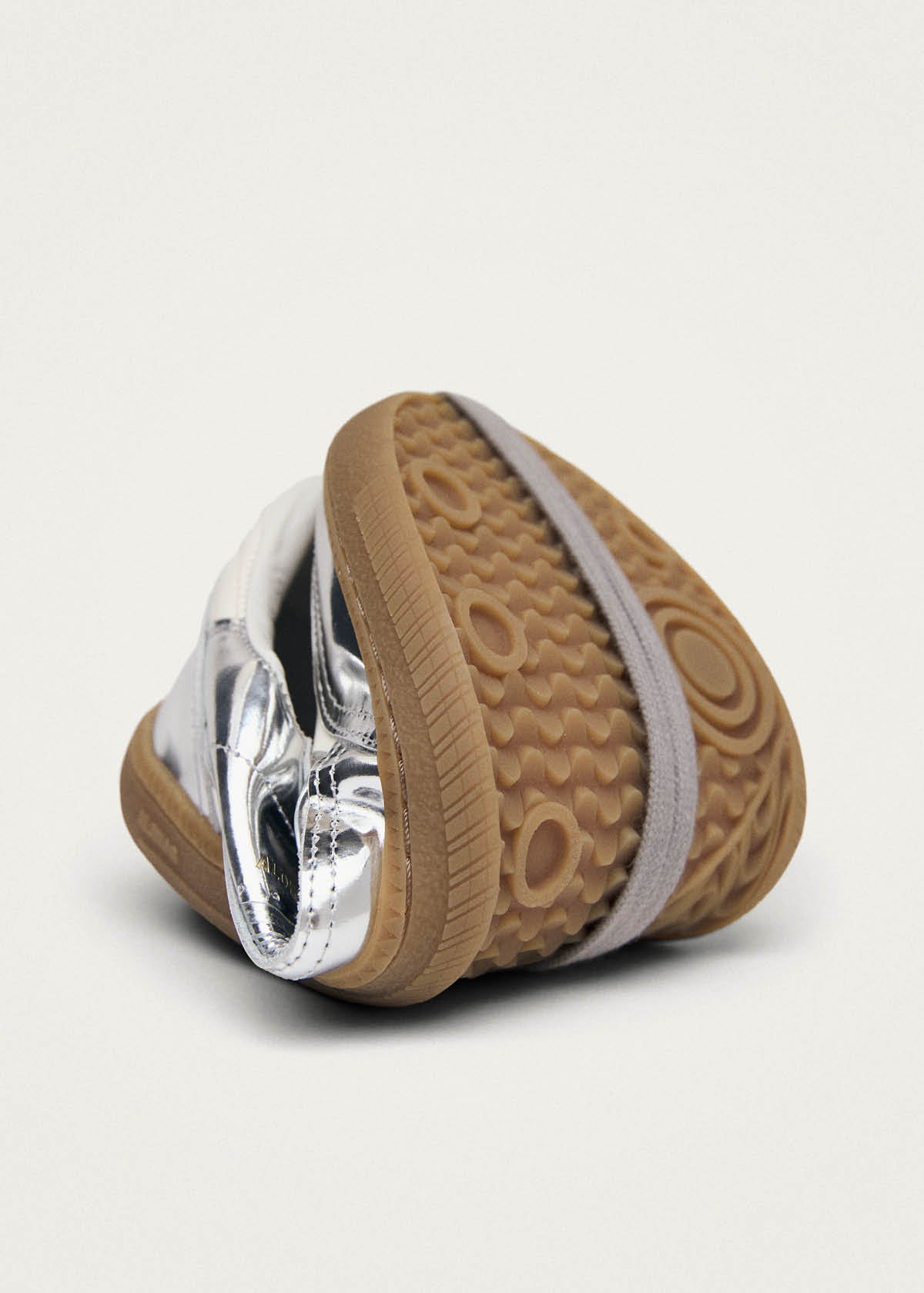 Tb.00 Barefoot Rife Shimmer Silver Cream Leather Sneakers