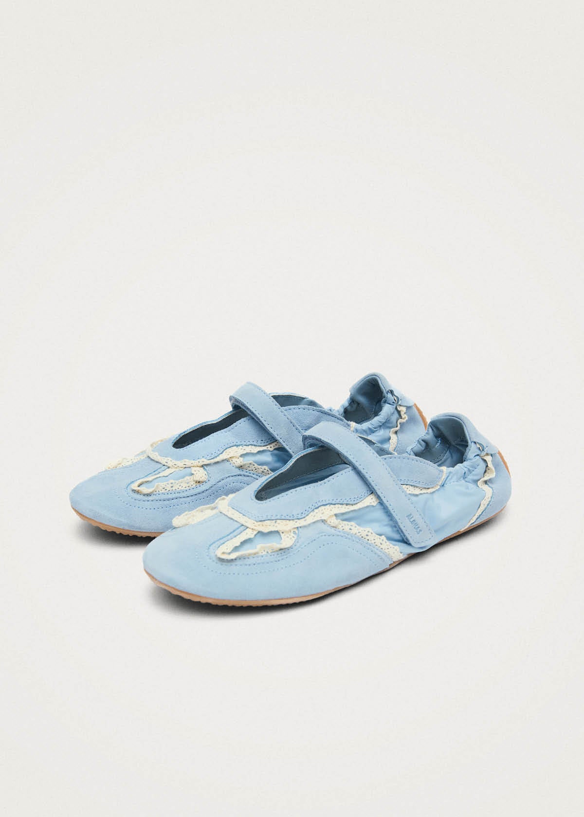 Tb.027 Meryl Crochet Sky Blue Leather Sneakers