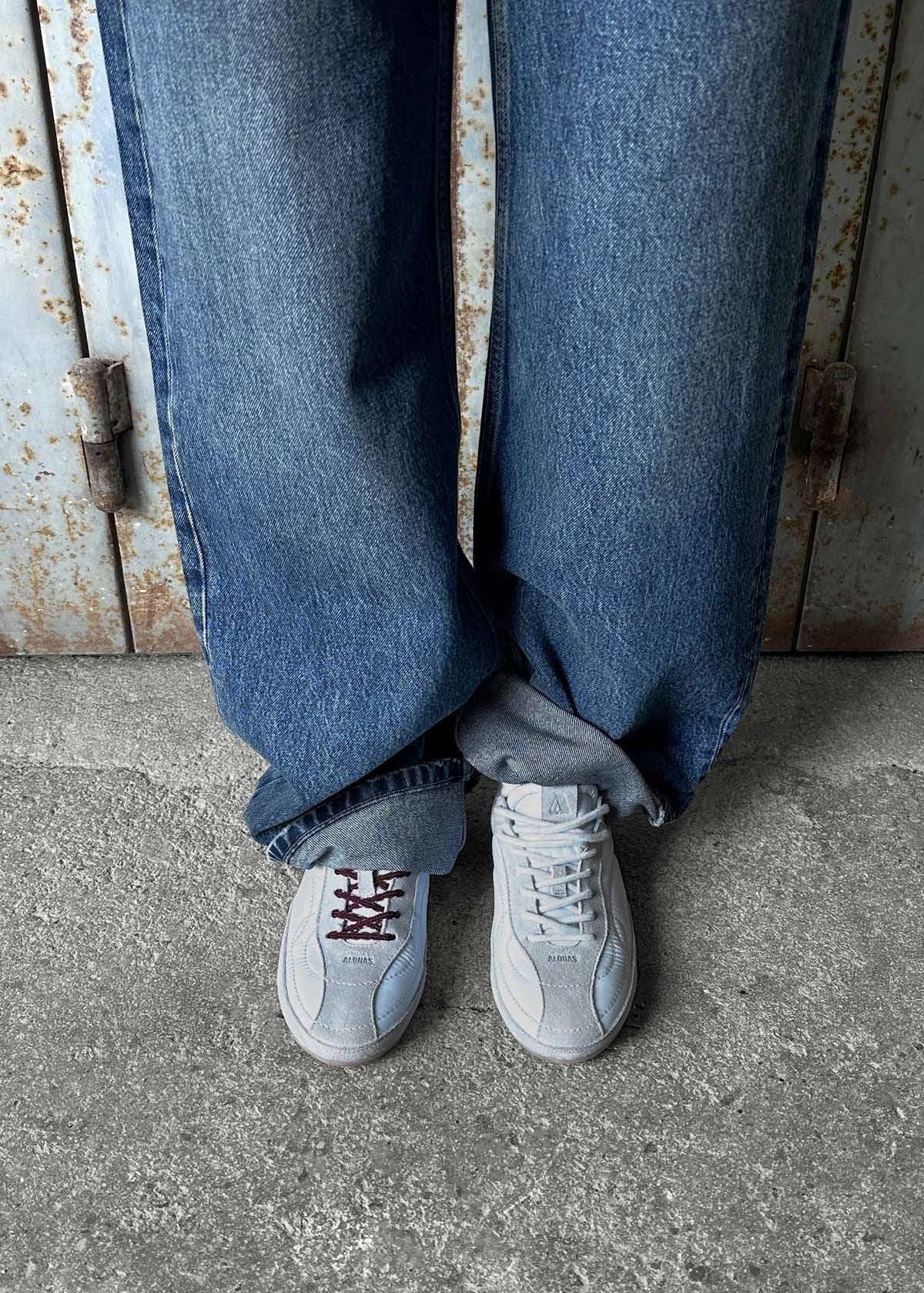 Tb.25 Blue Sneakers | ALOHAS