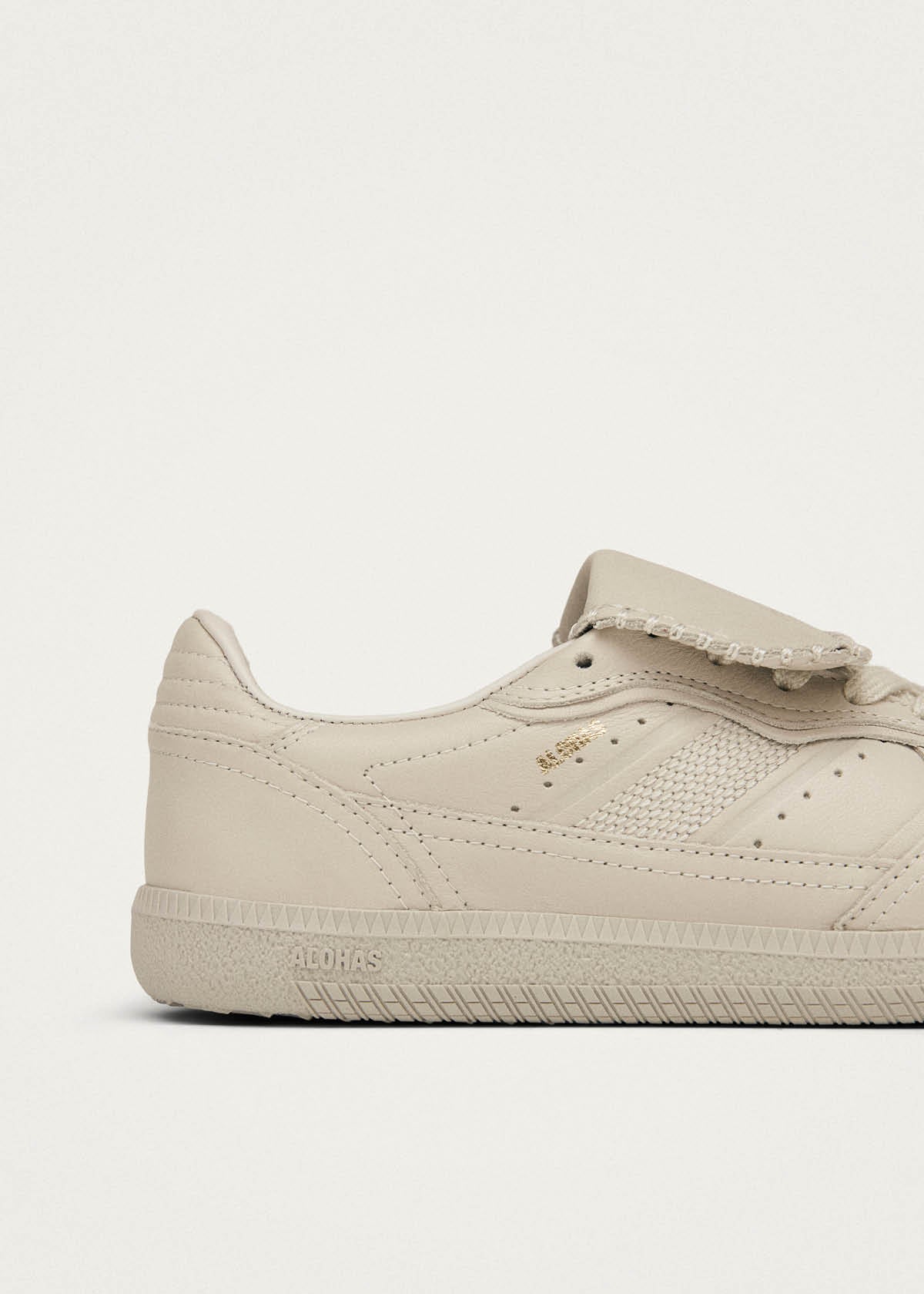 tb.490 Club Cream | ALOHAS