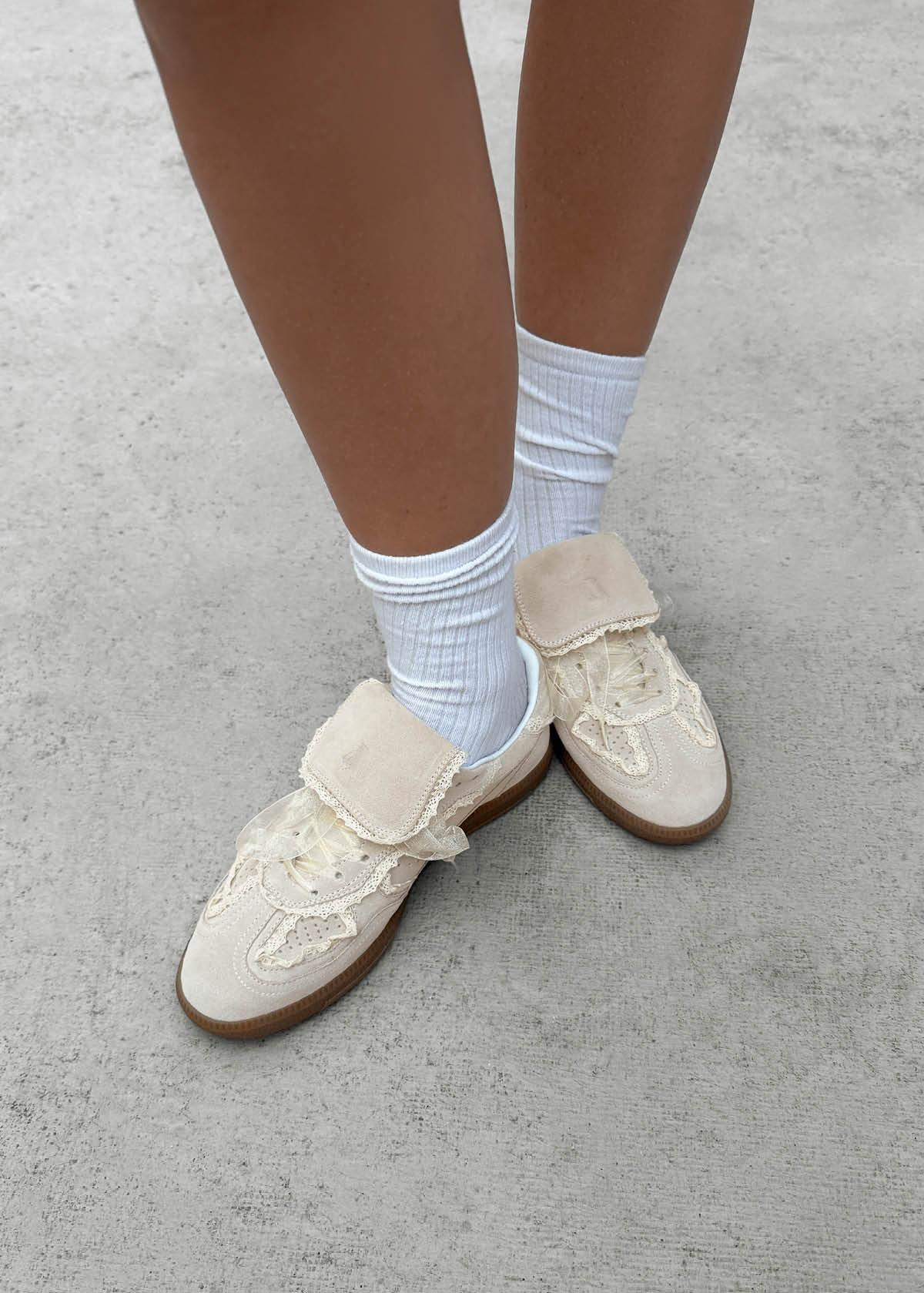 tb.490 Club Crochet Cream | ALOHAS