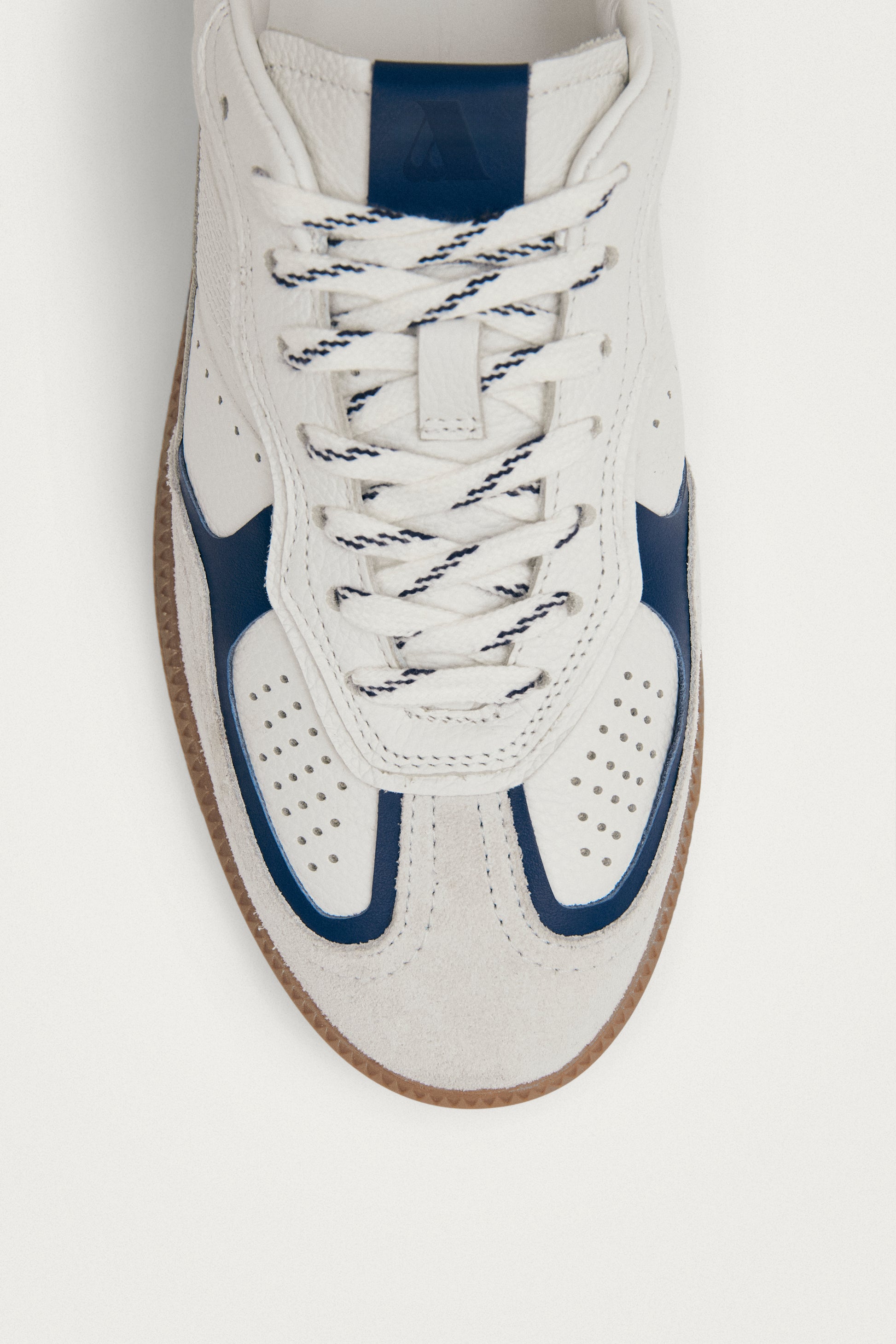 Tb.490 Baskets en Cuir Blanc et Marine Grain