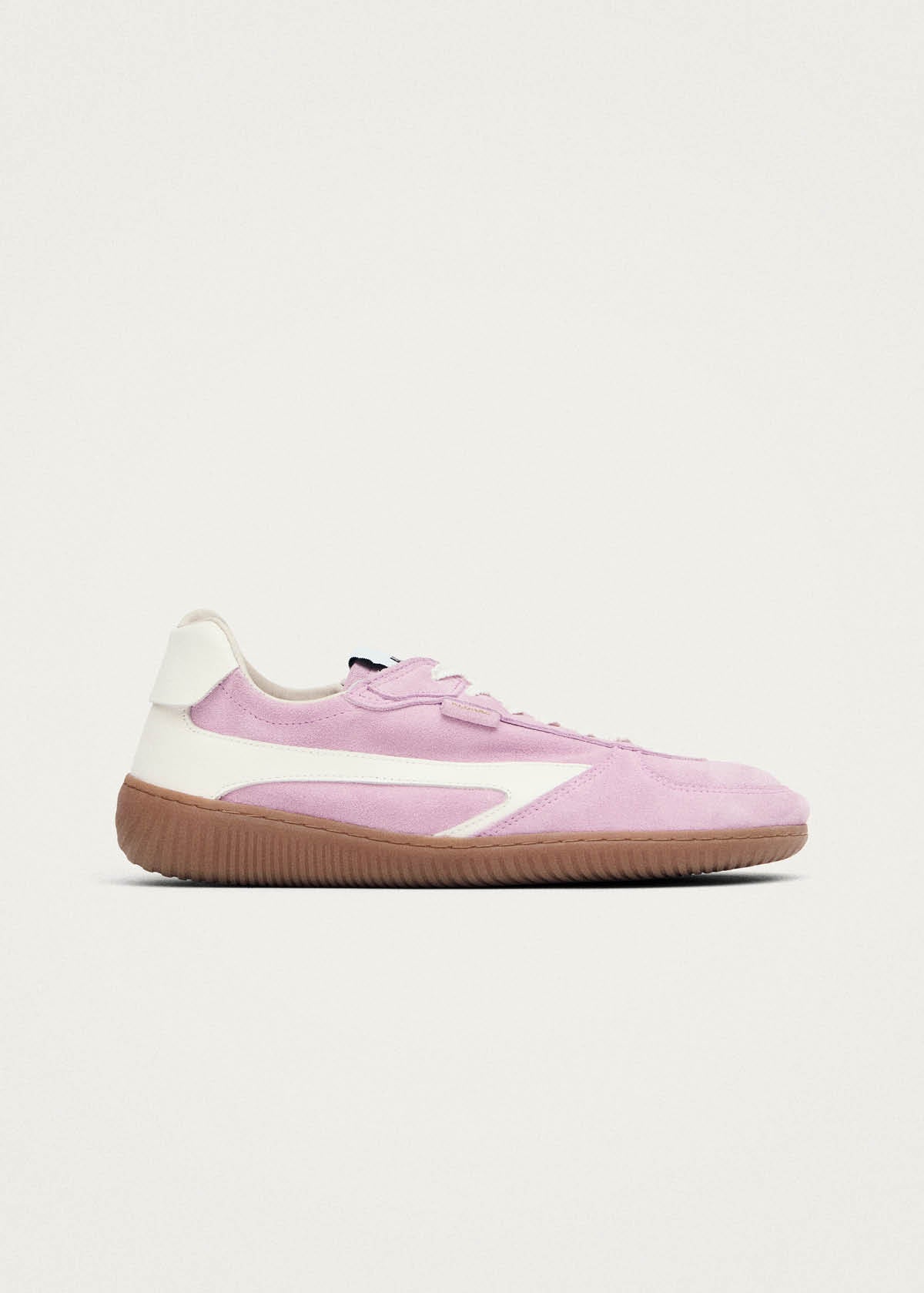 Tb.83 Barefoot baskets en cuir suédé rose