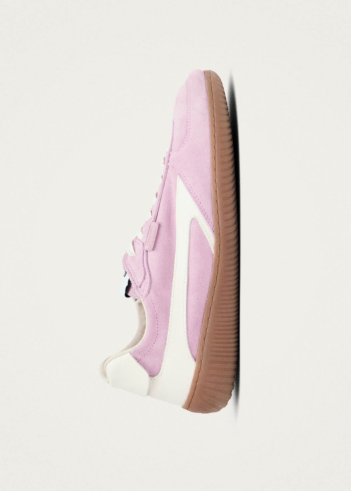 Tb.83 Barefoot baskets en cuir suédé rose