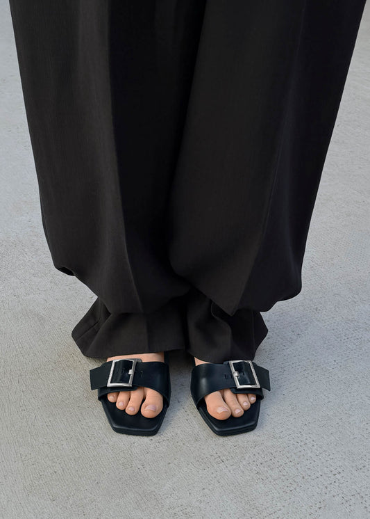 Vent Black Leather Sandals-image