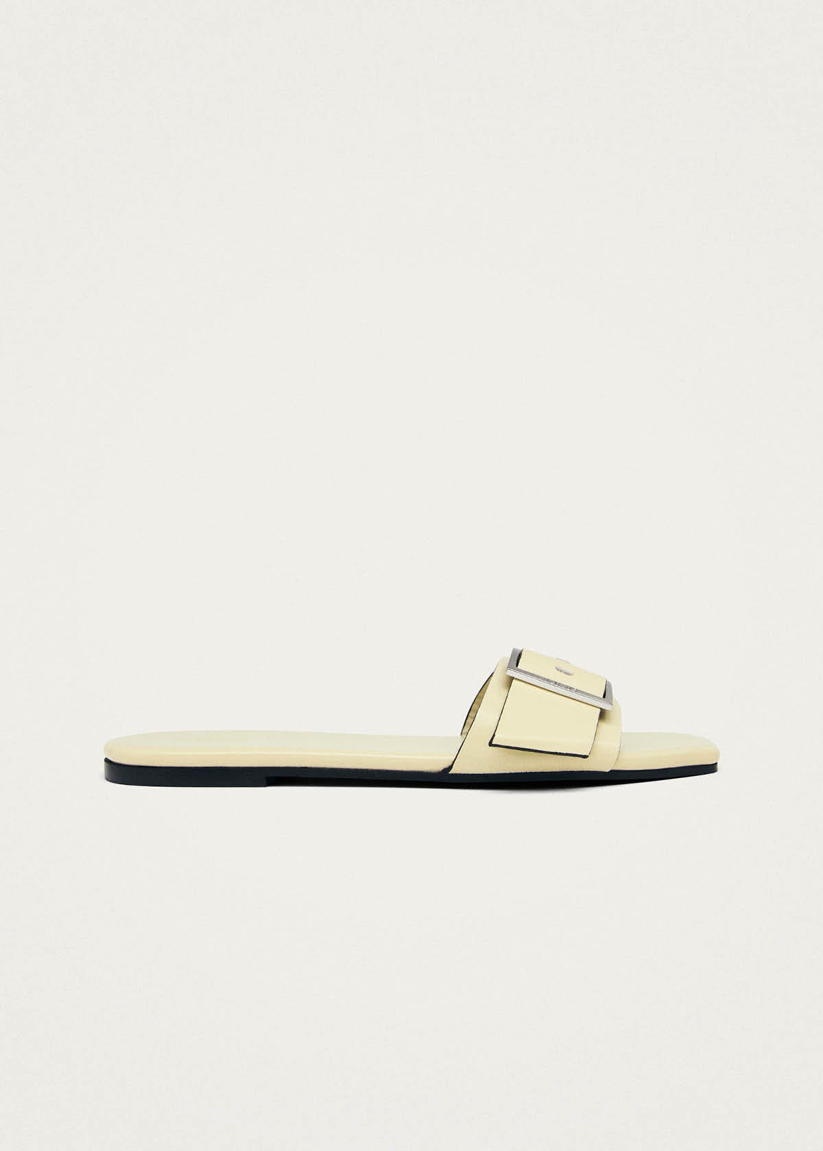 Vent Patent Creme-Leder Sandalen