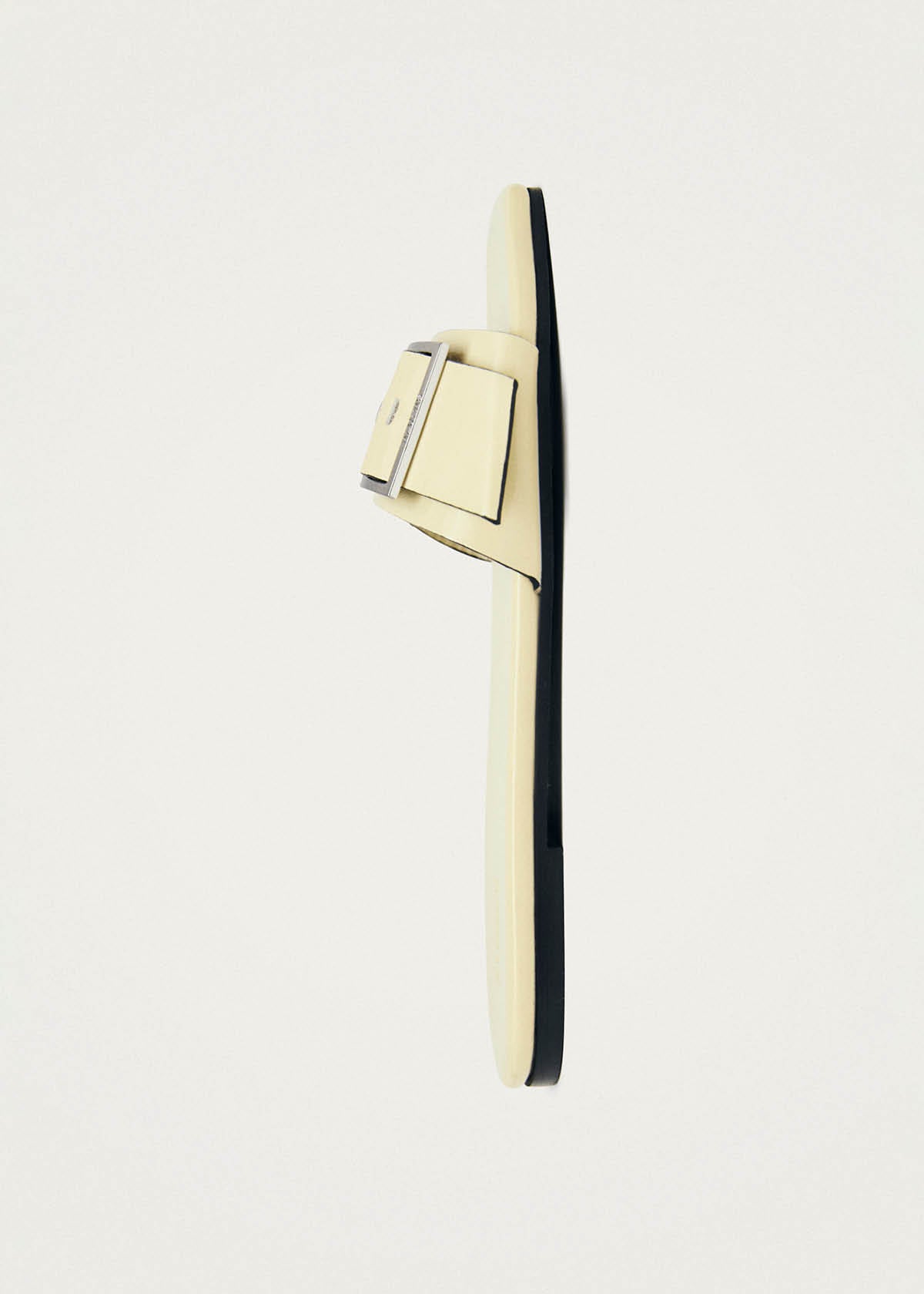 Vent Patent Creme-Leder Sandalen