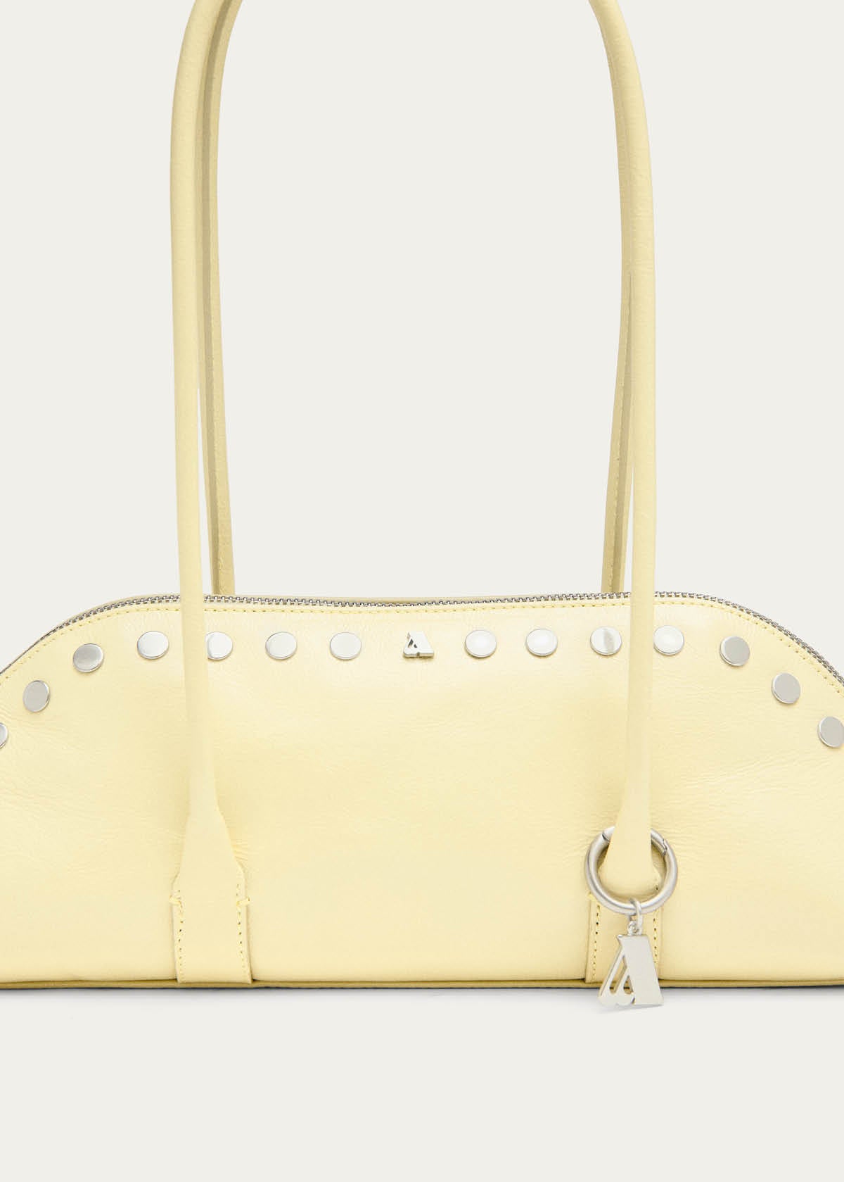 Vera Borsa in Pelle Verniciata Giallo Pallido con Borchie