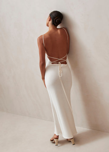 Stranger White Strapless Knit Maxi Dress – Beginning Boutique US