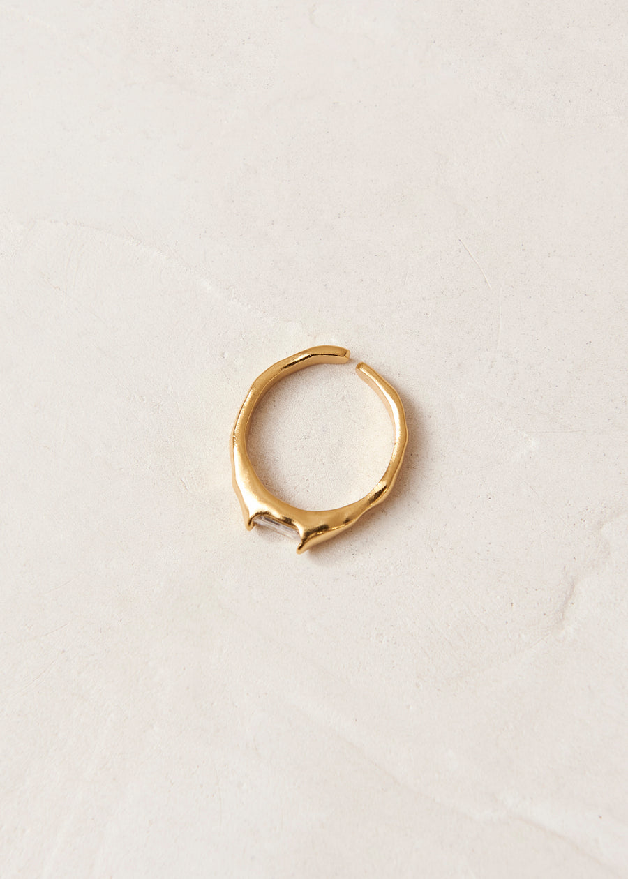 Beaumont Bright White 18K Gold Plated Sterling Silver Ring