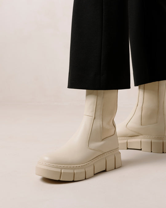 Armor Cream Leather Ankle Boots