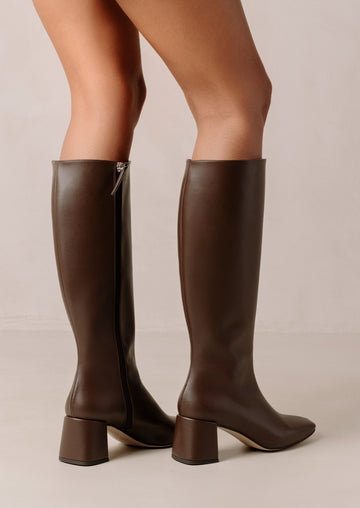 Chalk Umber Brown Vegan Leather Boots SVEGAN