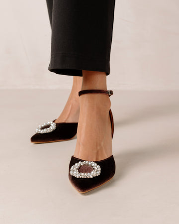 Cinderella Crystal Velvet Coffee Brown Pumps