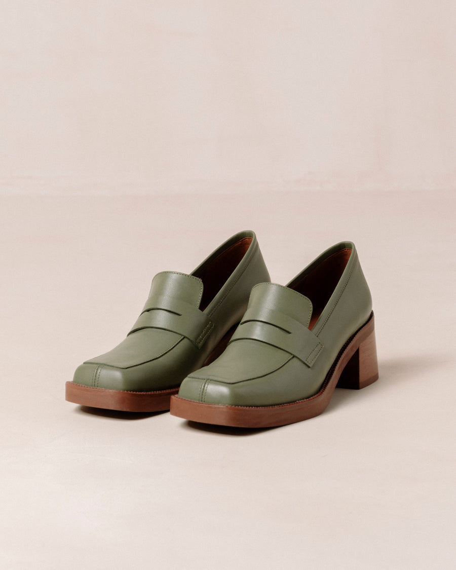 Roxanne Green Leather Loafers ALOHAS