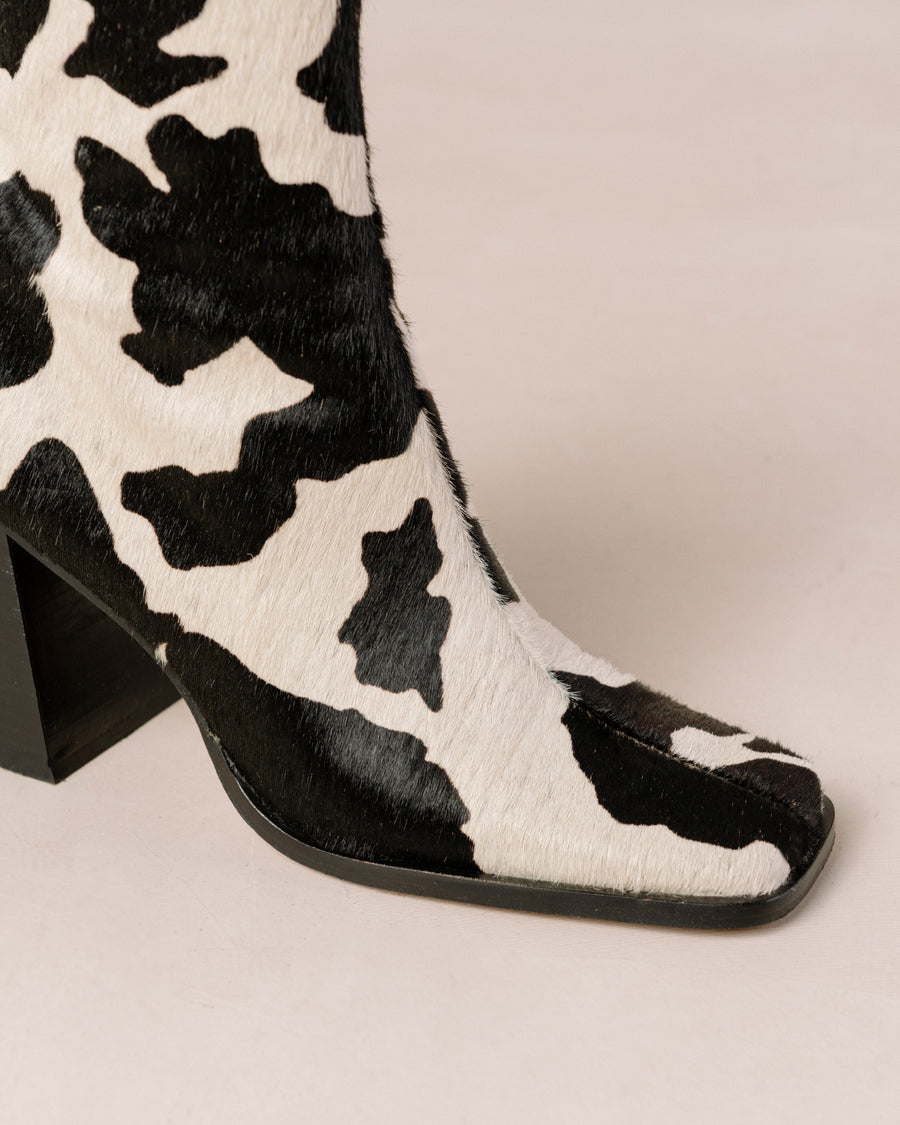 South Cow Boots ALOHAS