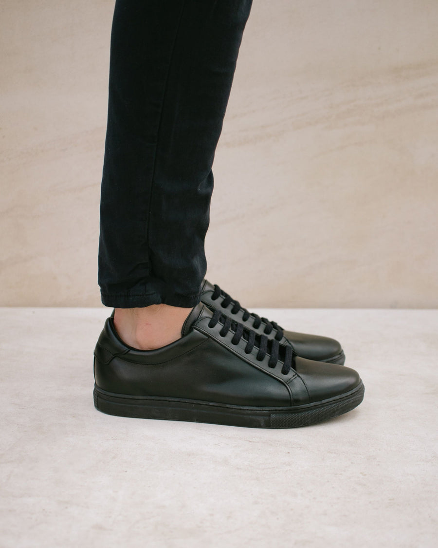 Tokyo - Men Leather Sneakers - Black Sneakers Åpoint