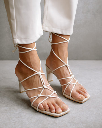 Perla 70mm lace sandals White