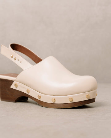 Vinyl Cream Leather Mules