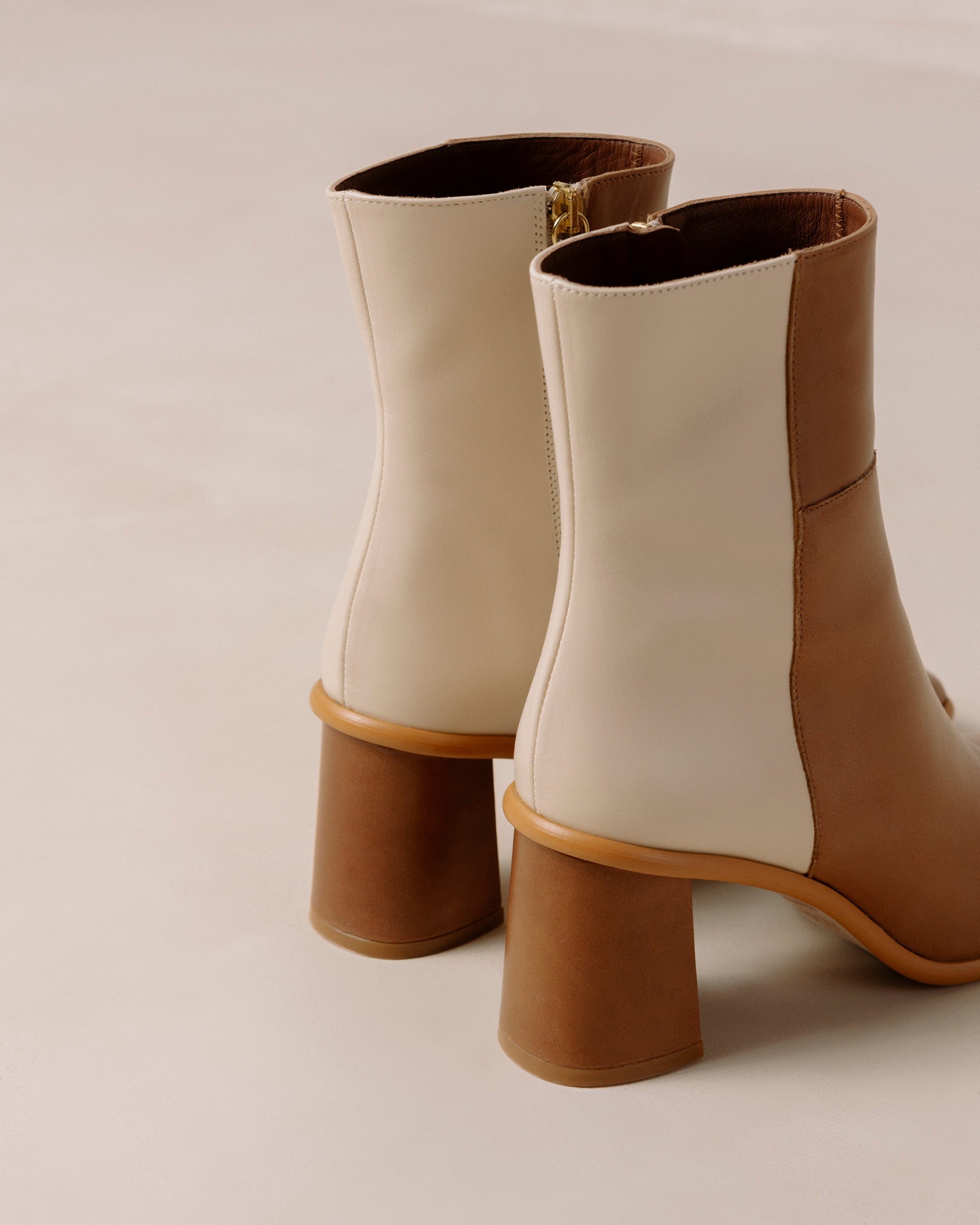 West Bicolor Camel Cream Leather Ankle Boots Ankle Boots ALOHAS