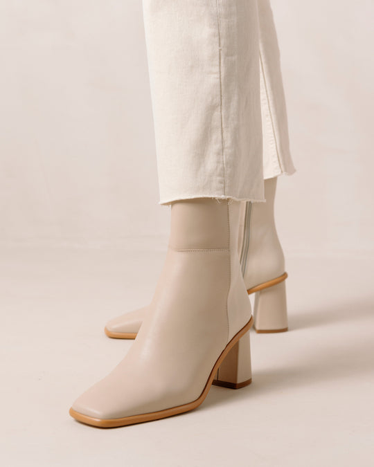 West Bicolor Stone Beige Cream Leather Ankle Boots